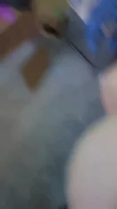 午休时间在公司仓库和大屁股熟女偷情操逼，平时看着很文静没想到那么骚